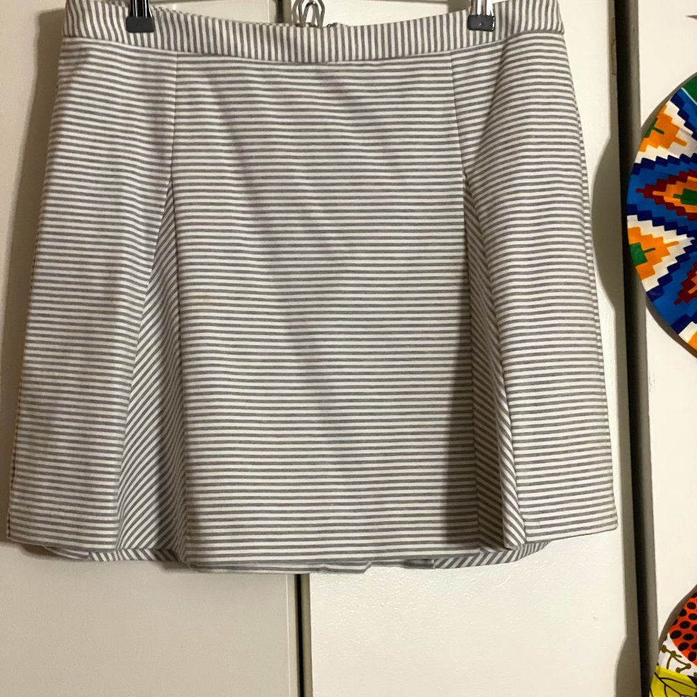 Michael Kors Grey and White striped skirt